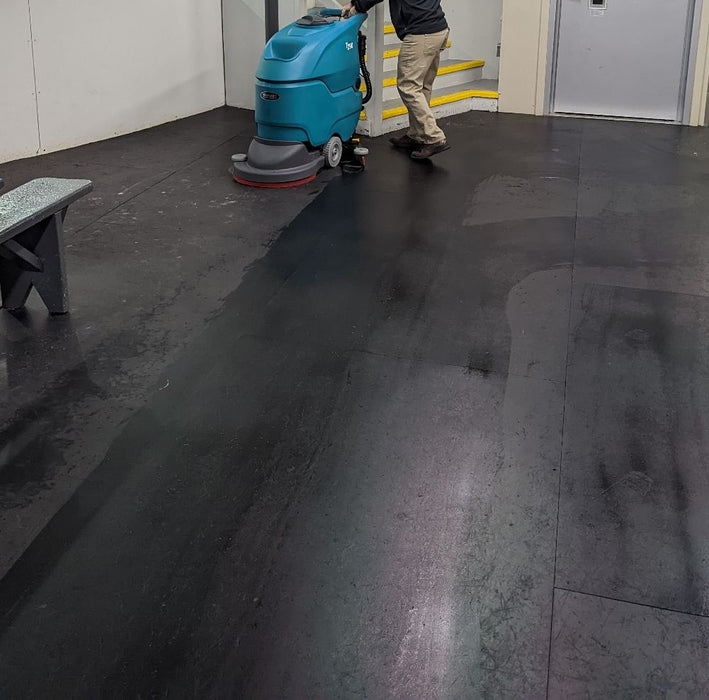 Tennant T290 | Floor Scrubber | 20" Walk Behind Disk | Battery | Pad Assist