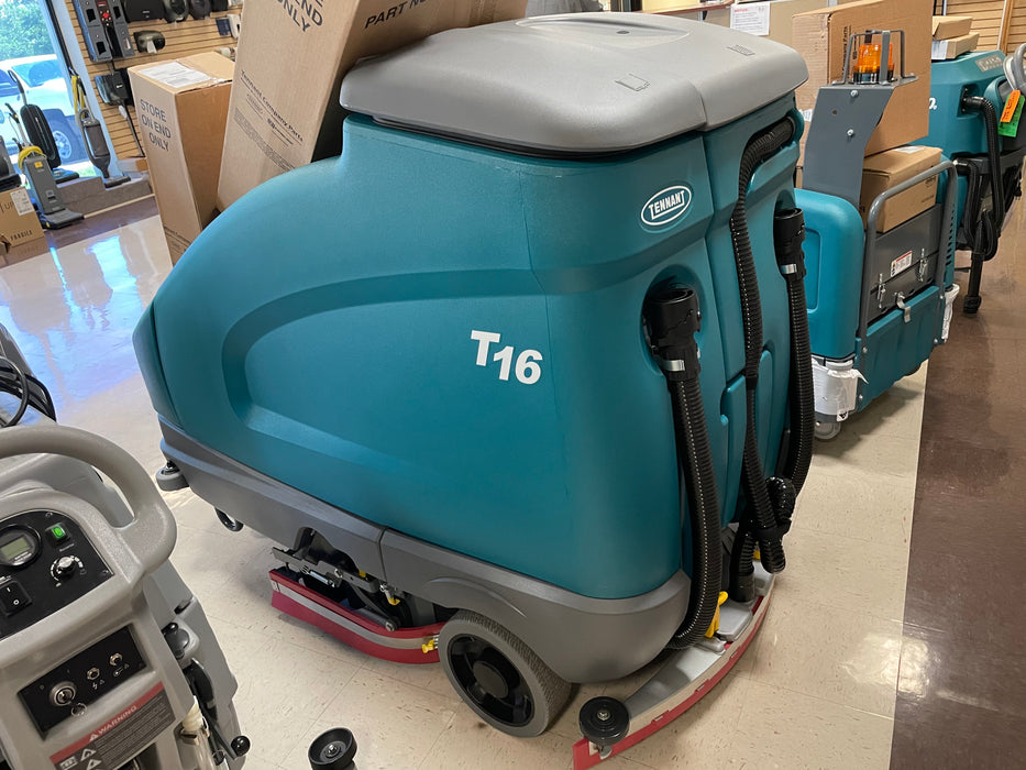 Tennant T16 | 36" Ride-On Cylindrical Battery Sweeper-Scrubber