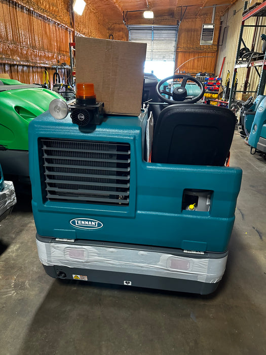 Tennant S20 | 50" Ride-On Propane Sweeper | 0 Hours