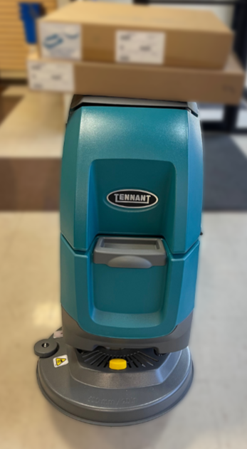 Demo Unit Tennant T300 | 20" Walk Behind Disk | Floor Scrubber | Battery | Pad Assist