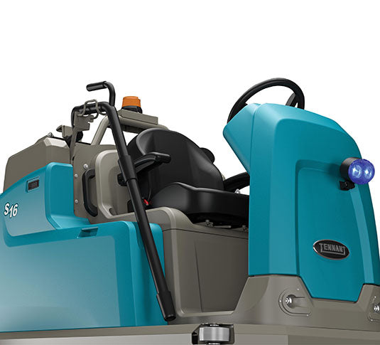 Tennant S16 | 46" Ride-On Floor Sweeper, Battery