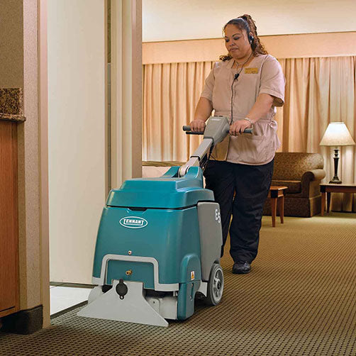 Tennant E5 | 15" Pull Back Carpet Extractor | Self Contained